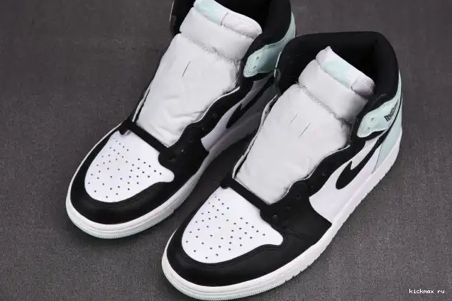 Cheap Kickmax Igloo Jordan High 861428-100 Retro 1 0526
